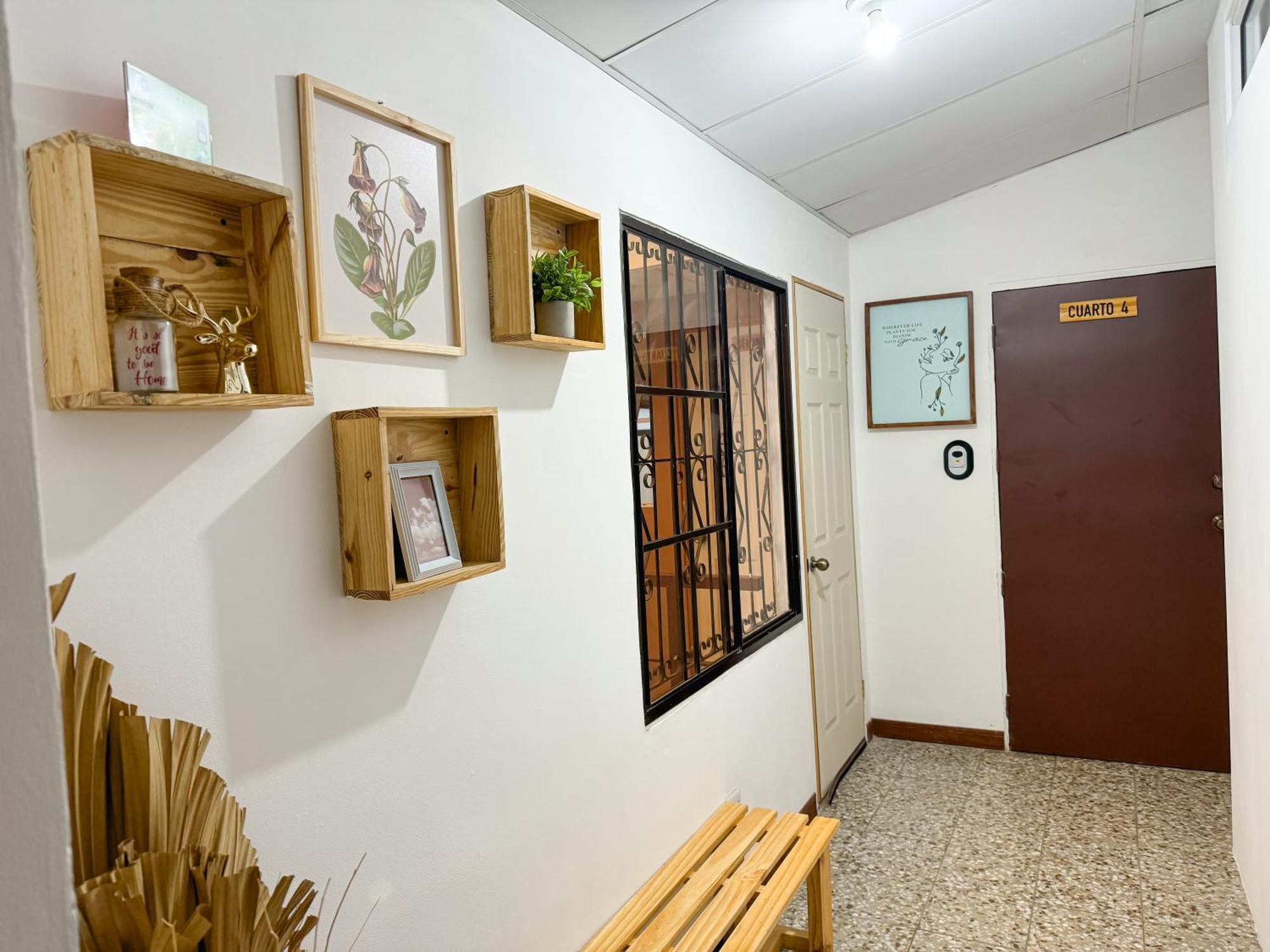 Bed and Breakfast Casa 46 - Escalon San Salvador Exterior foto